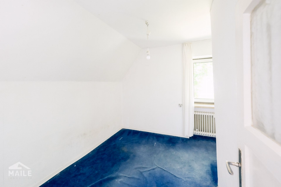1.OG Kinder oder Arbeitszimmer