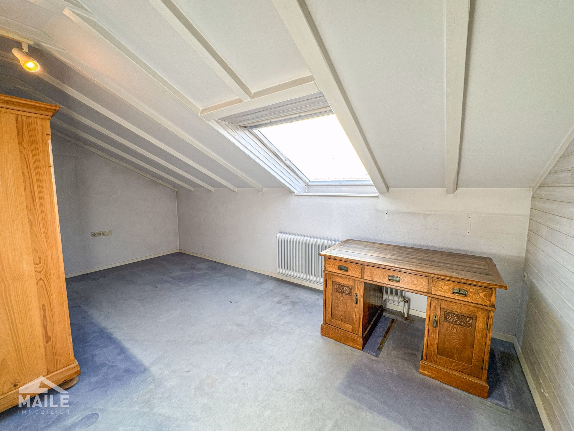 DG: Schlafzimmer 4