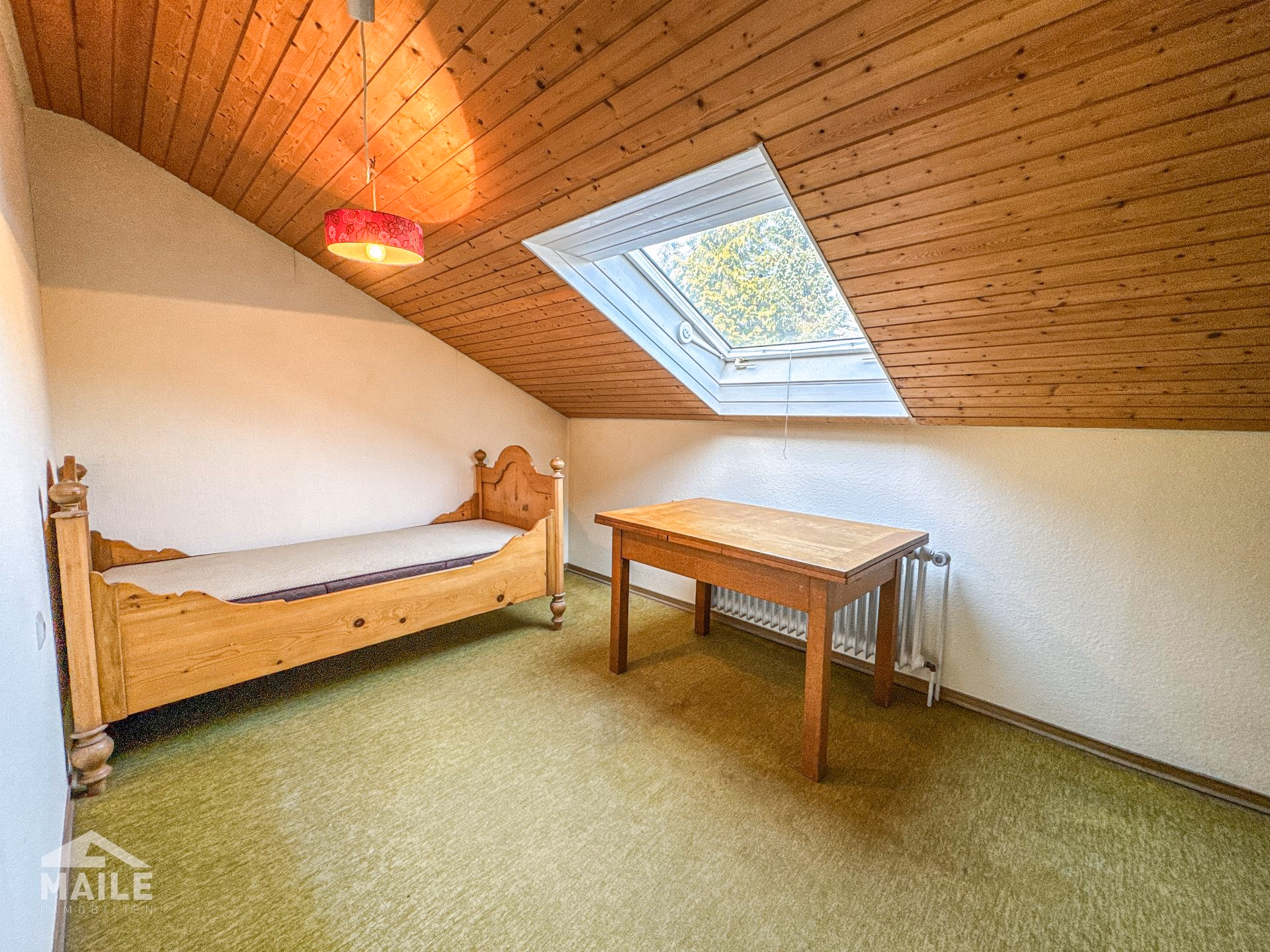 DG: Schlafzimmer 2