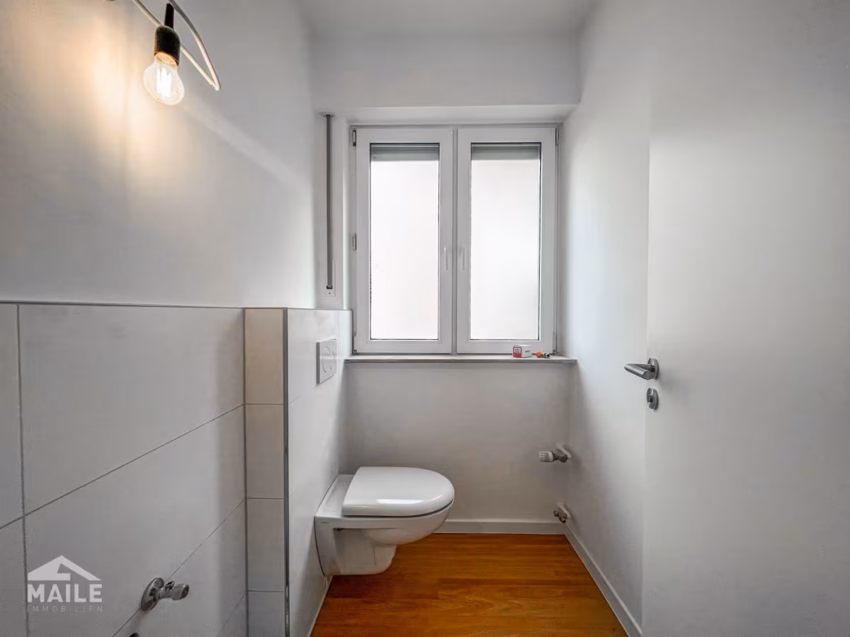 EG li WC