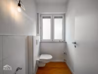 EG li WC