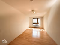 Arbeits-/Kinder-/Schlafzimmer