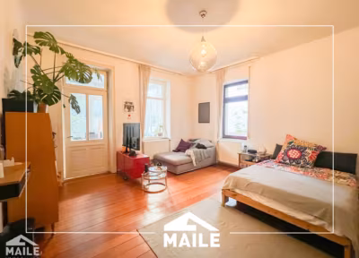 Großzügige 5,5 Zimmer Altbauwohnung mit Balkon und Loggia im beliebten Stuttgarter Süden, 70199 Stuttgart, Erdgeschosswohnung