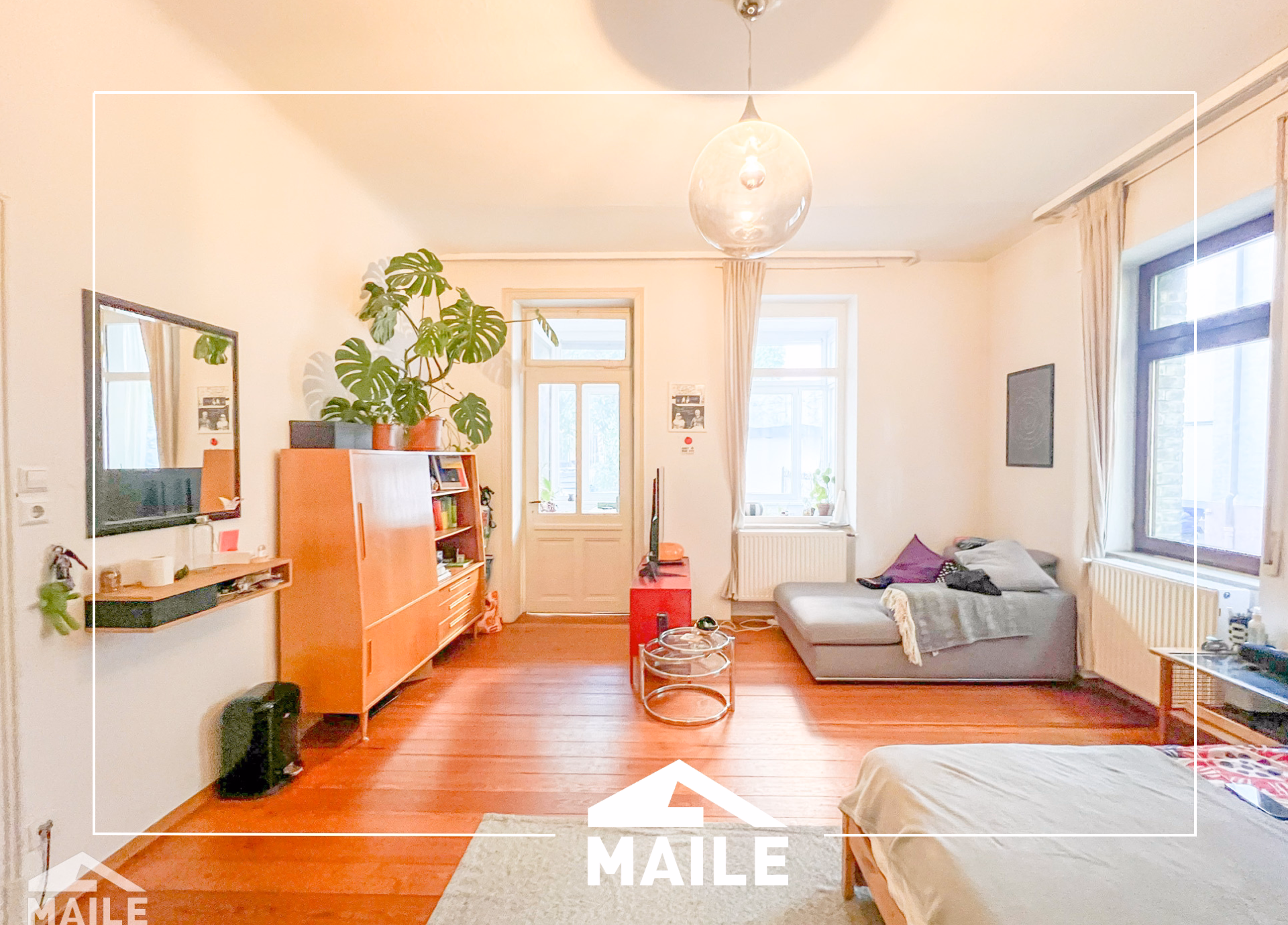 Schlafzimmer 1 + Loggia