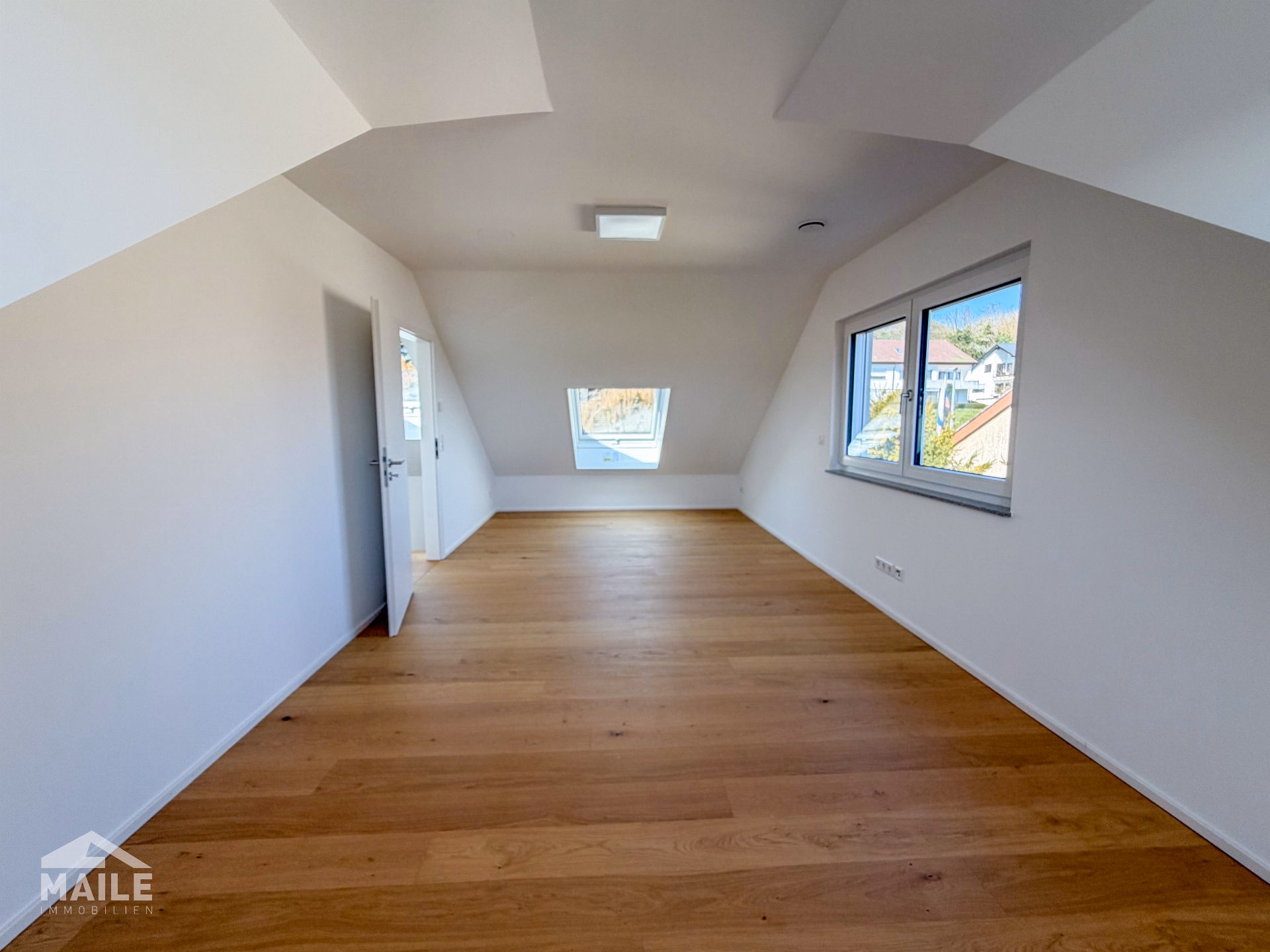 Schlafzimmer 2 DG
