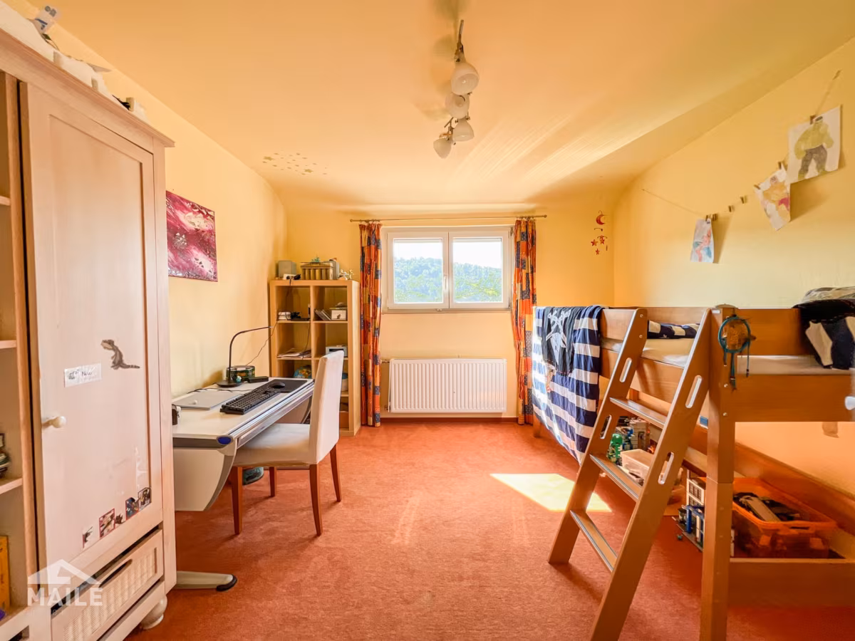 Schlafzimmer 3