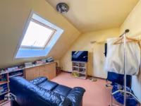 Schlafzimmer 4