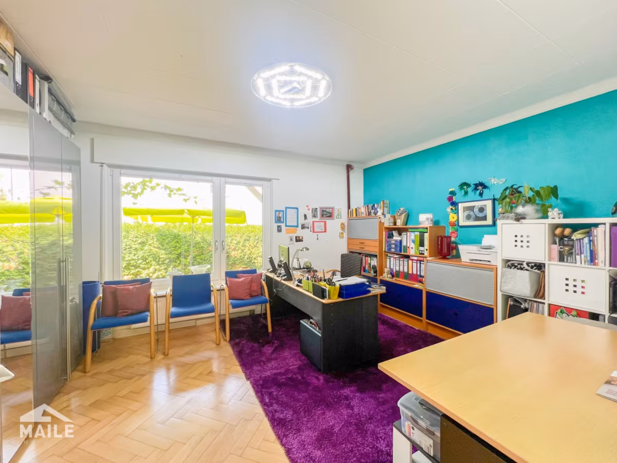 Schlafzimmer 1