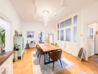 Esszimmer / Eingangsbereich
