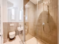 Badezimmer 2