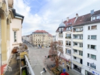 Ausblick Balkon 1 - Hochwertige, sanierte 4 Zimmerwohnung mit EBK und 2 Balkonen im beliebten Stuttgarter Westen!