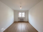 Frisch renovierte 4-Zimmer-Wohnung mit sonnigem Balkon, großem Hobbyraum und Garage! - Schlaf-/ Arbeitszimmer