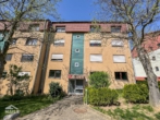 Aussenansichten - Großzügige 3,5-Zimmer Wohnung mit Balkon und separatem Garagenstellplatz!