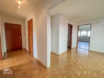 Flurbereich // Essdiele - Großzügige 3,5-Zimmer Wohnung mit Balkon und separatem Garagenstellplatz!