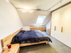 Schlafzimmer 1 - Hochwertige Maisonette Wohnung mit Dachbalkon, Tiefgarage und tollem Ausblick!