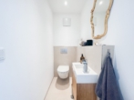 Gäste-WC - Moderne 3,5-Zimmer Galeriewohnung mit Balkon und Carport in Waiblingen-Neustadt!