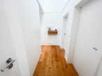 Eingangsbereich - Moderne 3,5-Zimmer Galeriewohnung mit Balkon und Carport in Waiblingen-Neustadt!