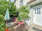 Charmantes Reihenhaus mit viel Platz in ruhiger Lage! - Vorgarten / Terrasse vorne