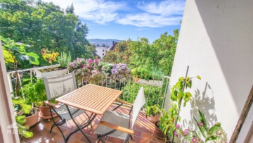 Sonnige 3-Zimmerwohnung mit Balkon in guter Lage, 70174 Stuttgart, Etagenwohnung