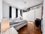 Sanierter Altbau-Traum am Marienplatz mit Balkon und EBK *provisionsfrei* - Schlafzimmer