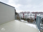 Balkon - Helle 2-Zimmer DG-Wohnung mit Balkon, zusätzlicher Nutzfläche, EBK und Tiefgarage!